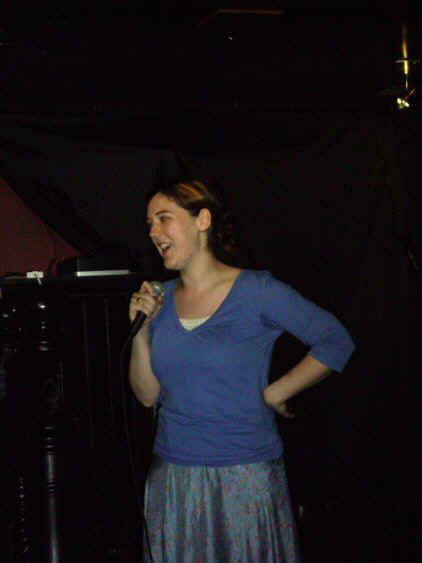19.jpg (89784 bytes)