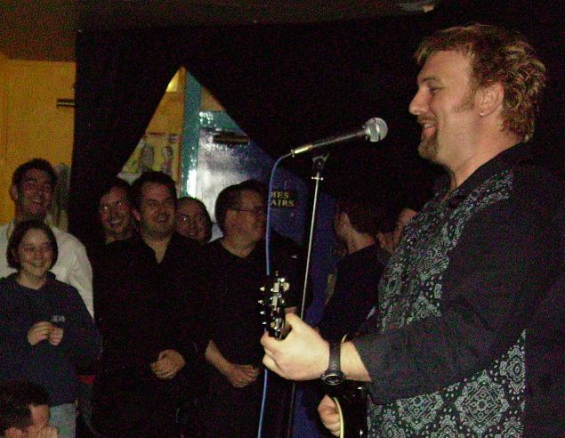 mitchbenn.jpg (65057 bytes)